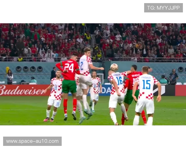 李刚仁手球引点球 德尔卡斯蒂略错失关键机会